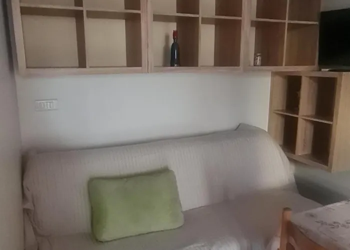 Apart Otel Djura